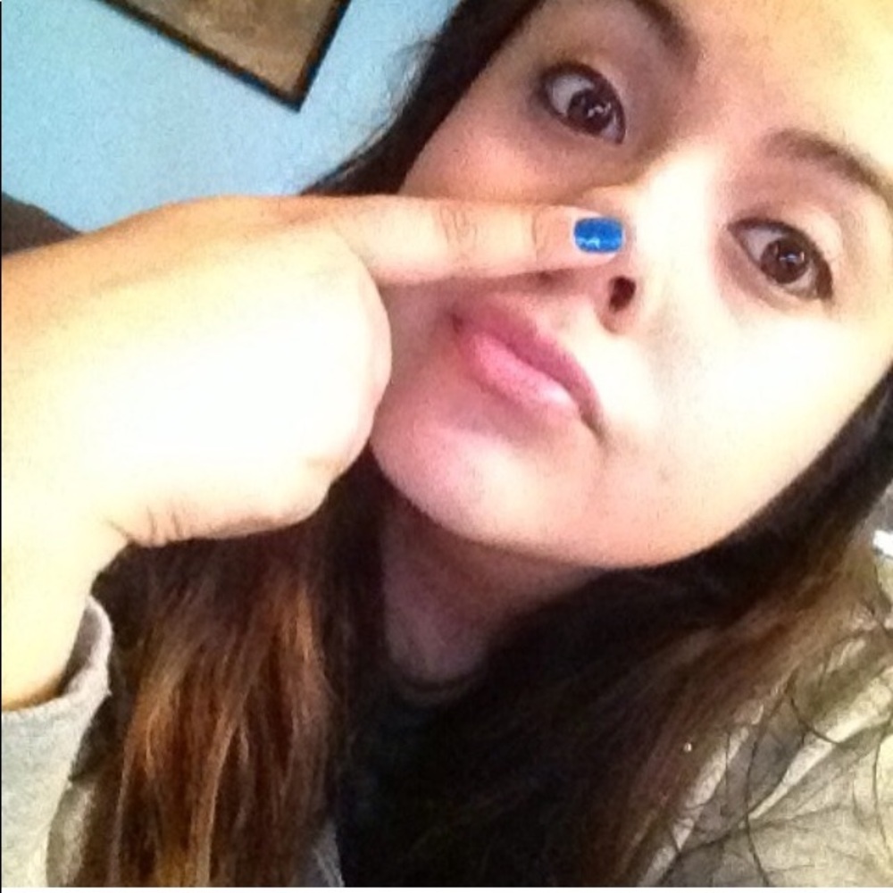 Meet your Posher, Gaby